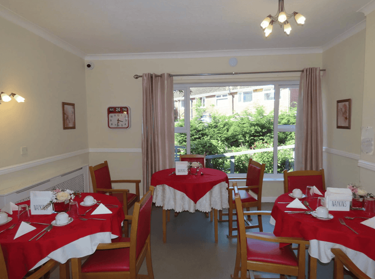 Broadway - Blackpool Care Home, Blackpool, FY4 2HE