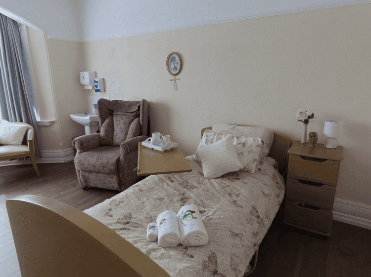 Broadway - Blackpool Care Home, Blackpool, FY4 2HE