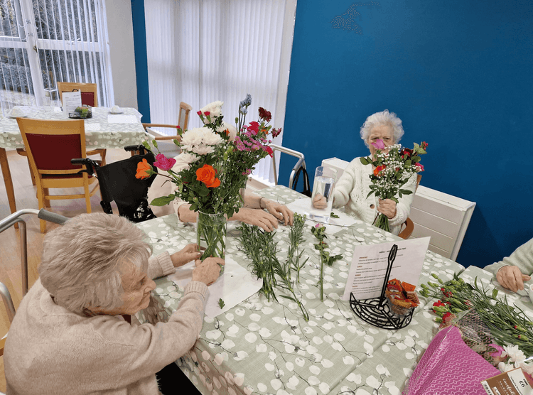 Henderson House Care Home, Dunfermline, KY11 9GW