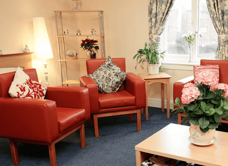 Newcarron Court Care Home, Falkirk, FK2 7TB