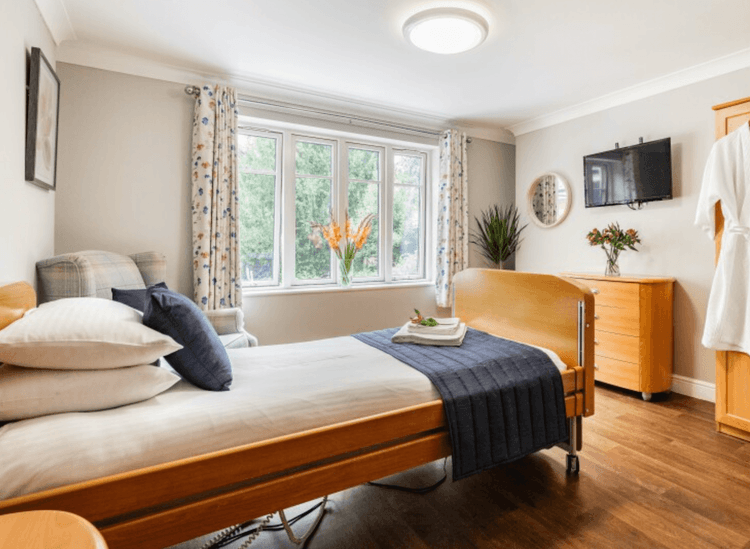 Branksome Heights Care Home, Bournemouth, BH4 9LA