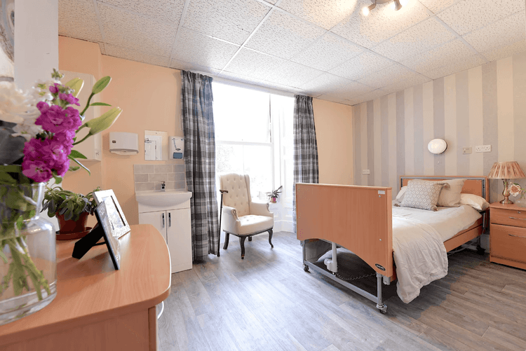 Blaenos House Care Home, Llandovery, SA20 0EP
