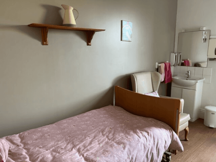 Cross Park House Care Home, Brixham, TQ5 9NB