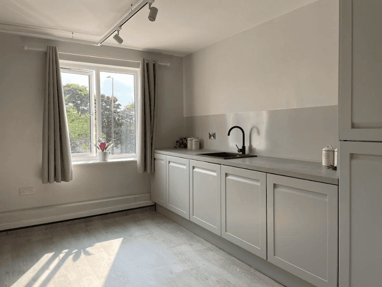 Dunniwood Lodge Care Home, Bessacarr, DN4 7AL