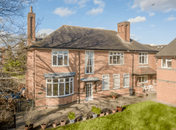 Bramble Lodge-main-image