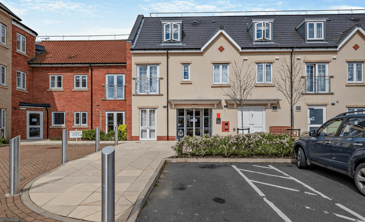 Louis Arthur Court - Resale Care Home