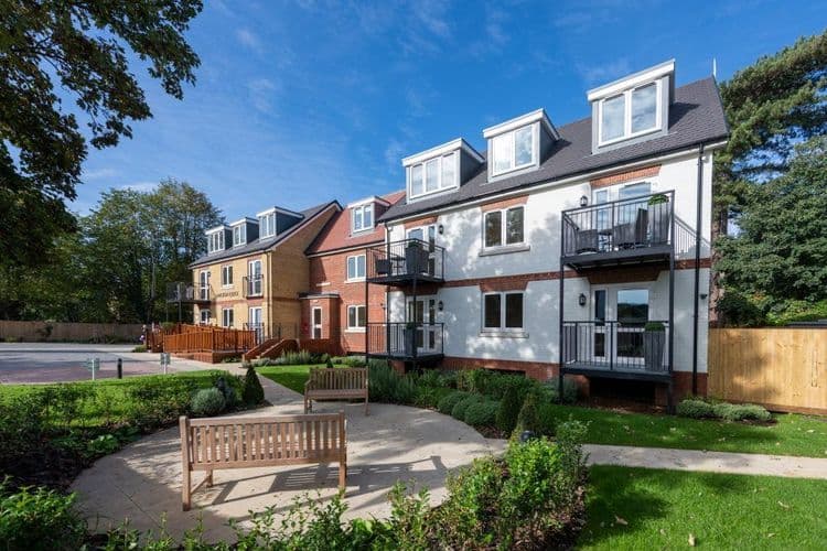 Staines-upon-Thames - Langton Lodge Care Home