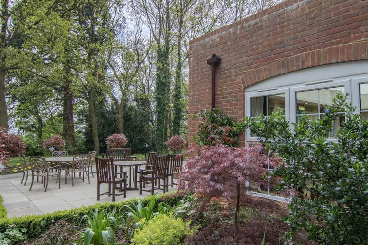 Elstree View Care Home, Hertfordshire, WD6 3RG