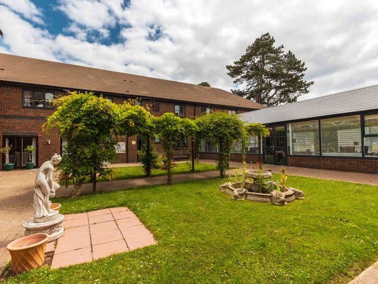 Sutton Valence Care Home, Maidstone, ME17 3LW