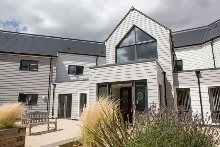 The Lakes Care Centre-main-image