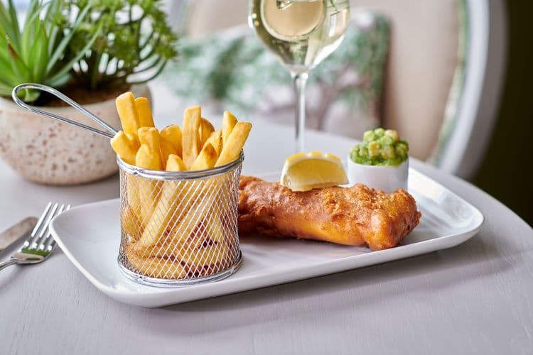 The Lakes Care Centre Care Home, Cirencester, GL7 5TL