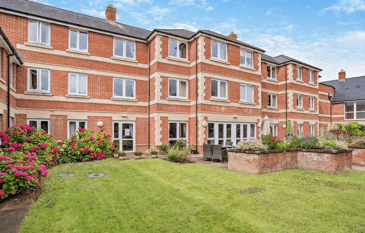 Thomas Court - Resale Care Home