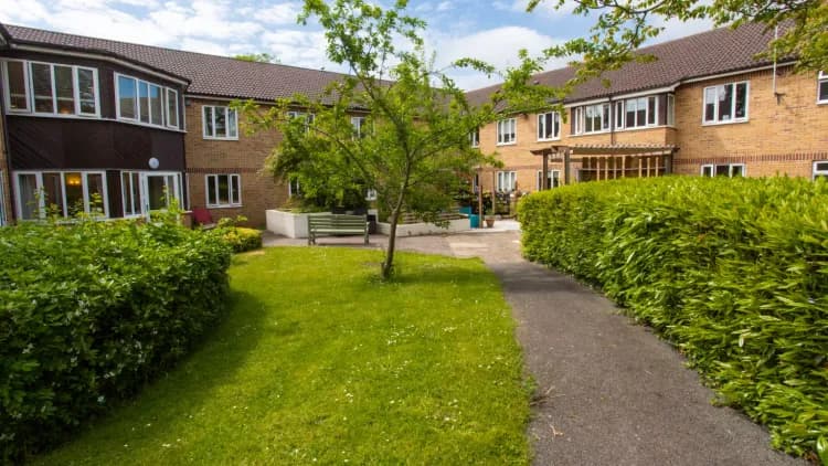 Vesta Lodge Care Home, St Albans, AL1 2PB