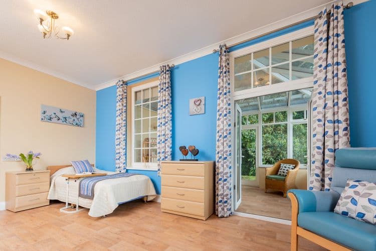 Warren Lodge Care Home, Wokingham, RG40 4HR