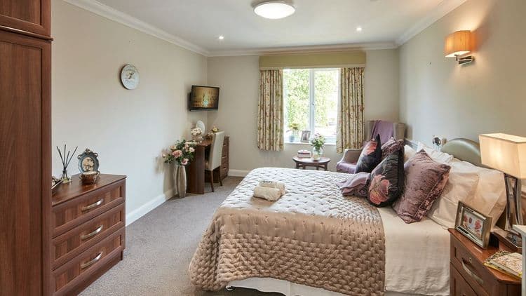 Wimbledon Common Care Home, London, SW19 6AB