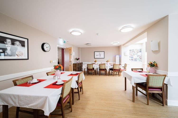 Woodley Grange Care Home, Romsey, SO51 7NU