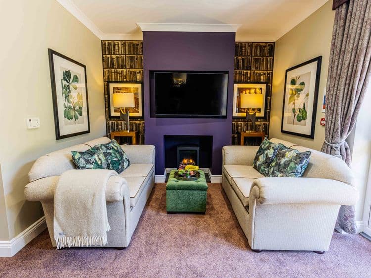 Barchester Healthcare Worplesdon View-main-image