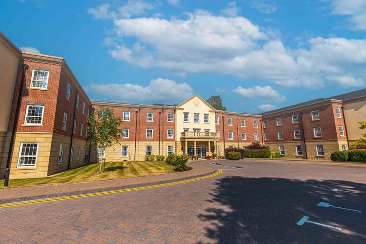 Worplesdon View Care Home, Guildford, GU3 3LQ