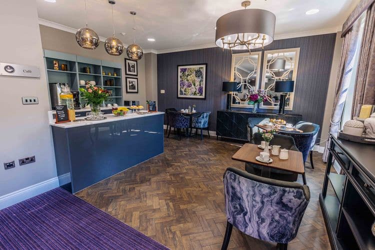 Barchester Healthcare Worplesdon View Care Home, Guildford, GU3 3LQ