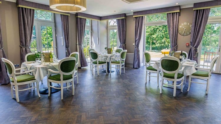 Barchester Healthcare Worplesdon View Care Home, Guildford, GU3 3LQ