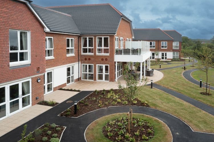 Yarnley House-main-image