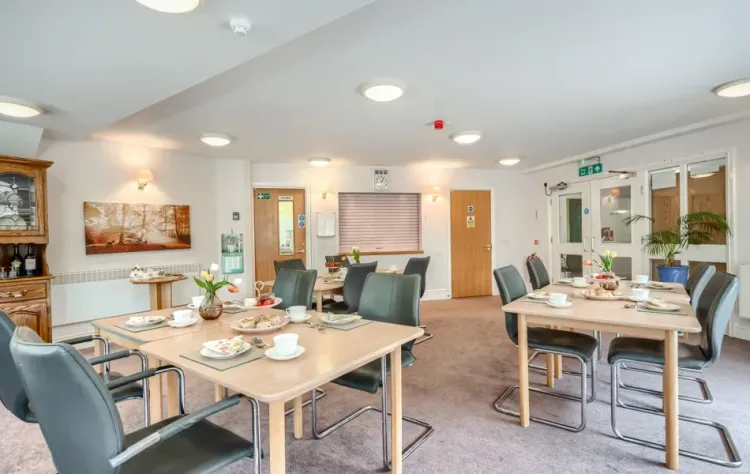 Holloway House Care Home