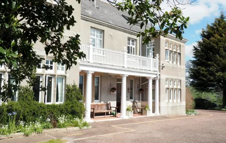 Hill House-main-image