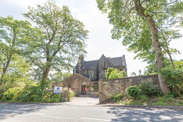 Oldfield House-main-image