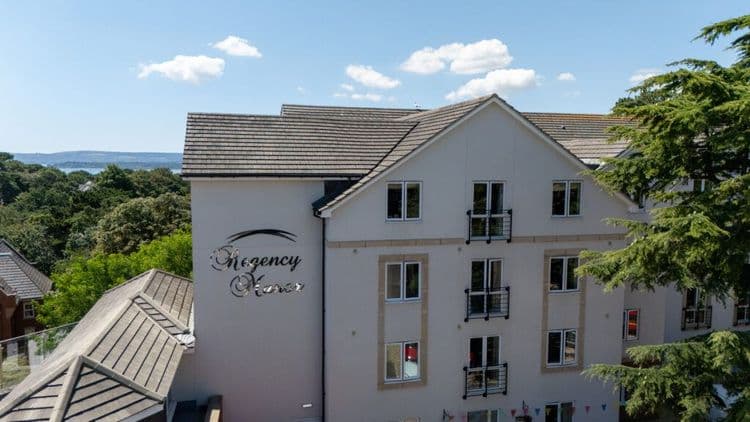Regency Manor-main-image