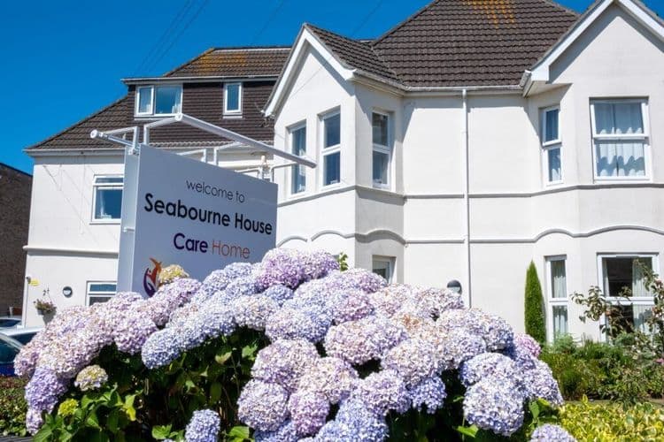 Seabourne House-main-image