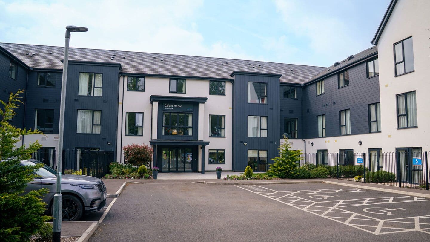 Advinia Health Care - Oxford Manor care home 1