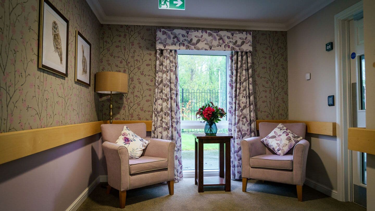 Advinia Health Care - Oxford Manor care home 3