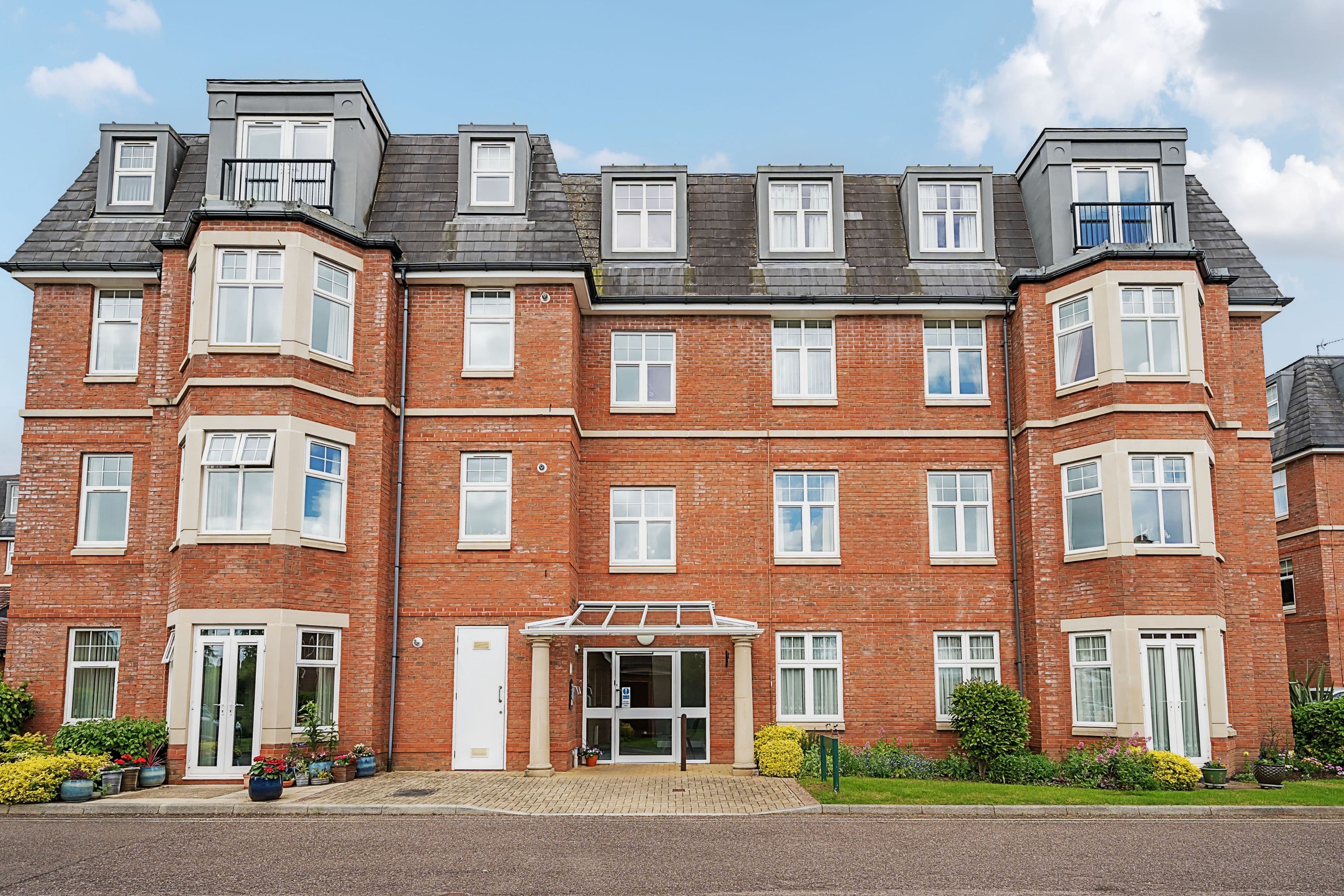 Retirement Villages  - Blagdon Village in Middleway, Taunton - 000