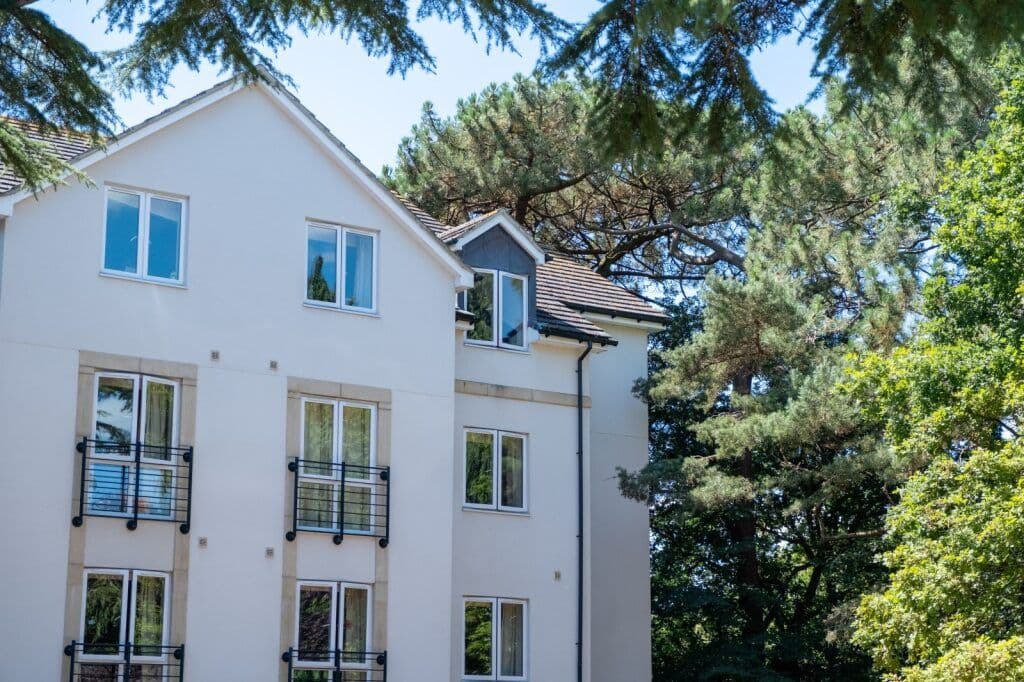 Luxury Care - Regency Manor care home - 014