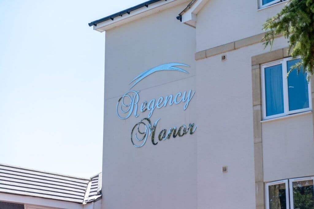 Luxury Care - Regency Manor care home - 015