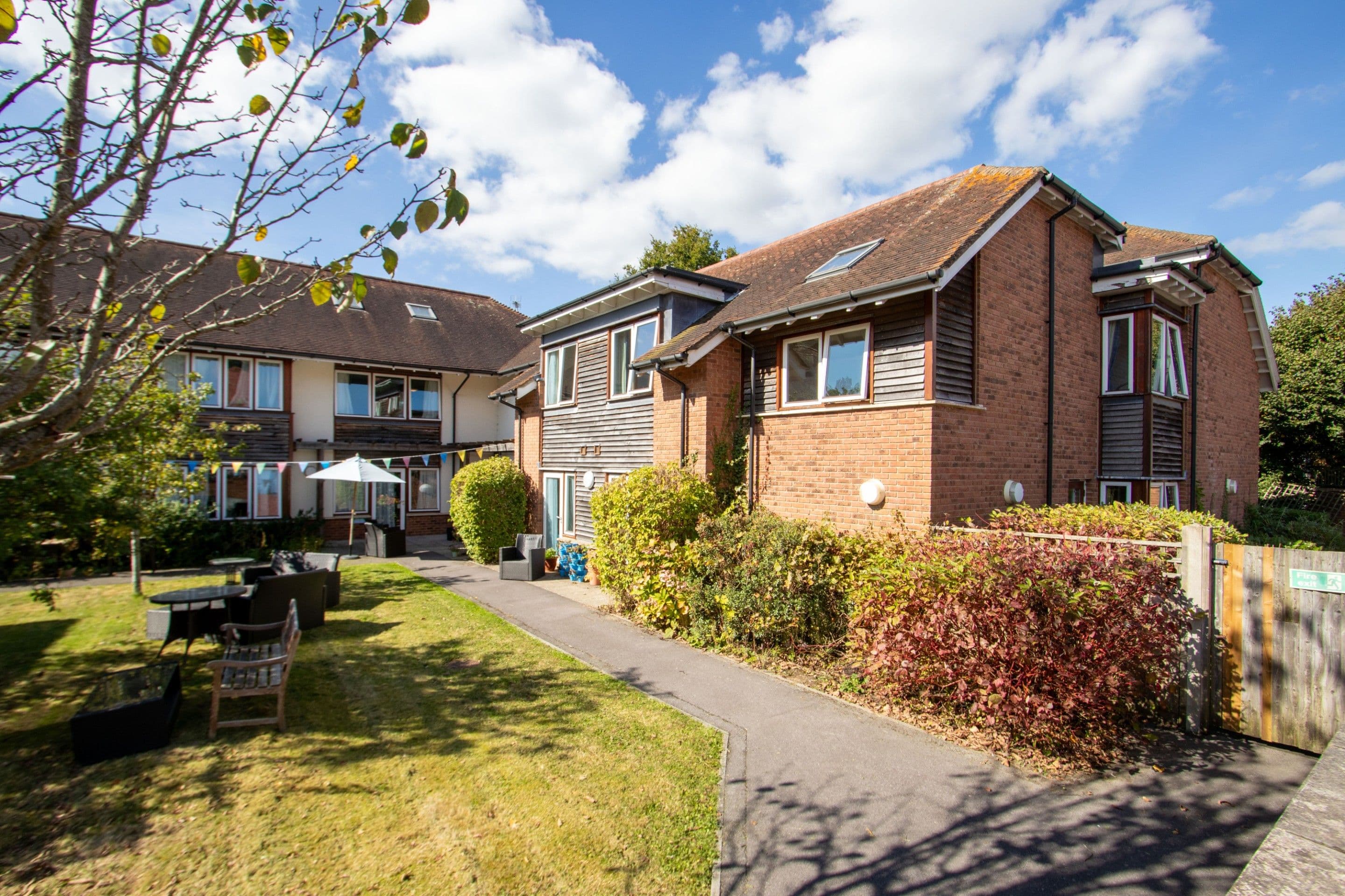 Shaw Healthcare - Rotherlea care home 001