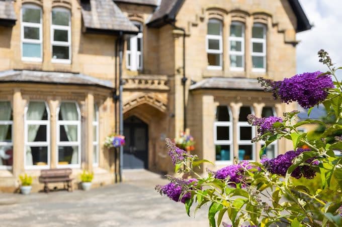 Crown Care - Thorncliffe care home 3