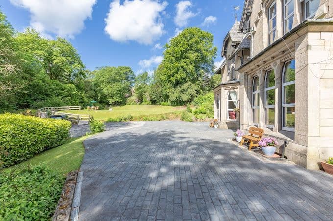 Crown Care - Thorncliffe care home - 003