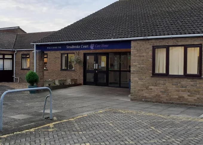 Kent Square Care Group - Stradbroke Court care home 3