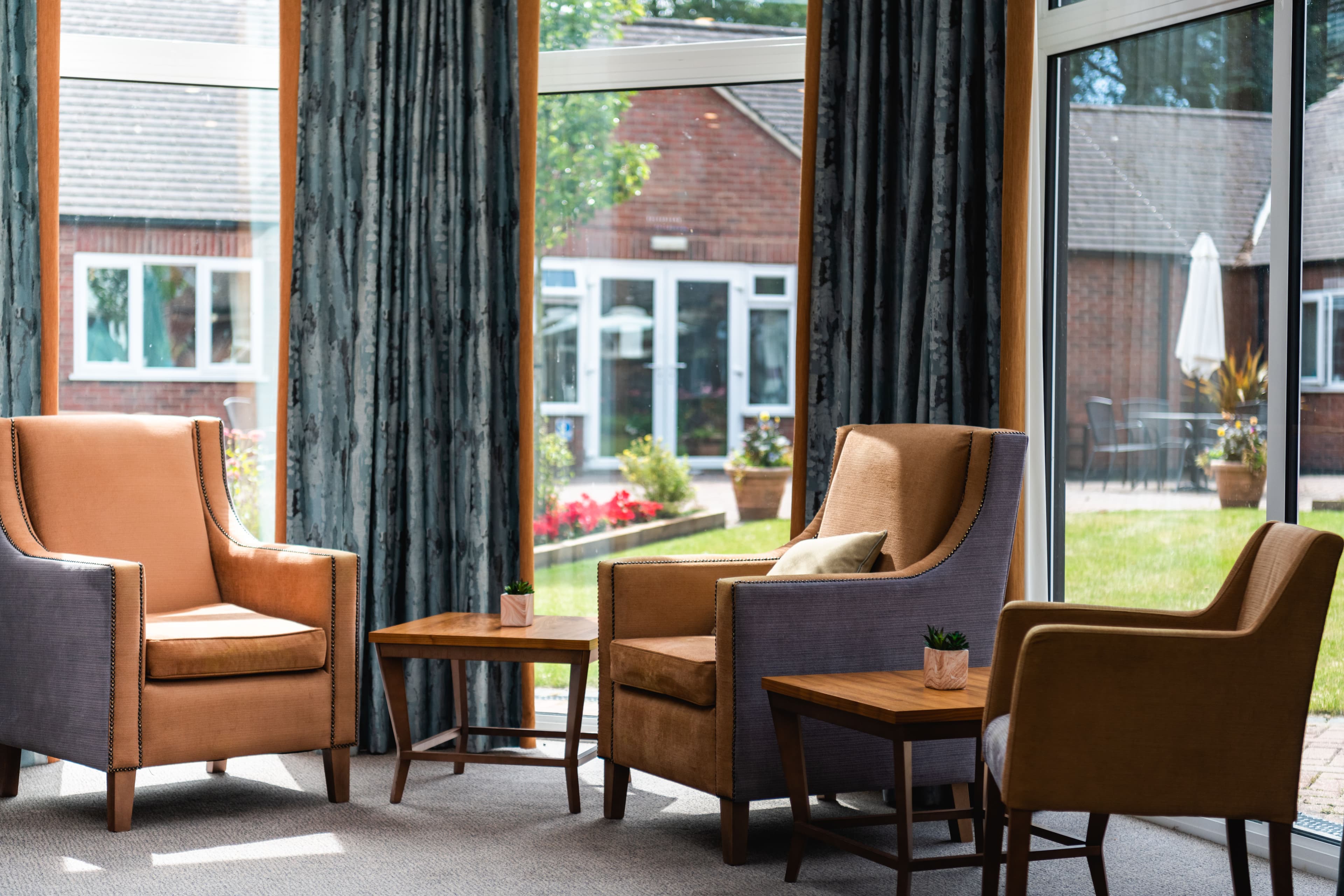 Independent Care Home - Cedar House care home - 001