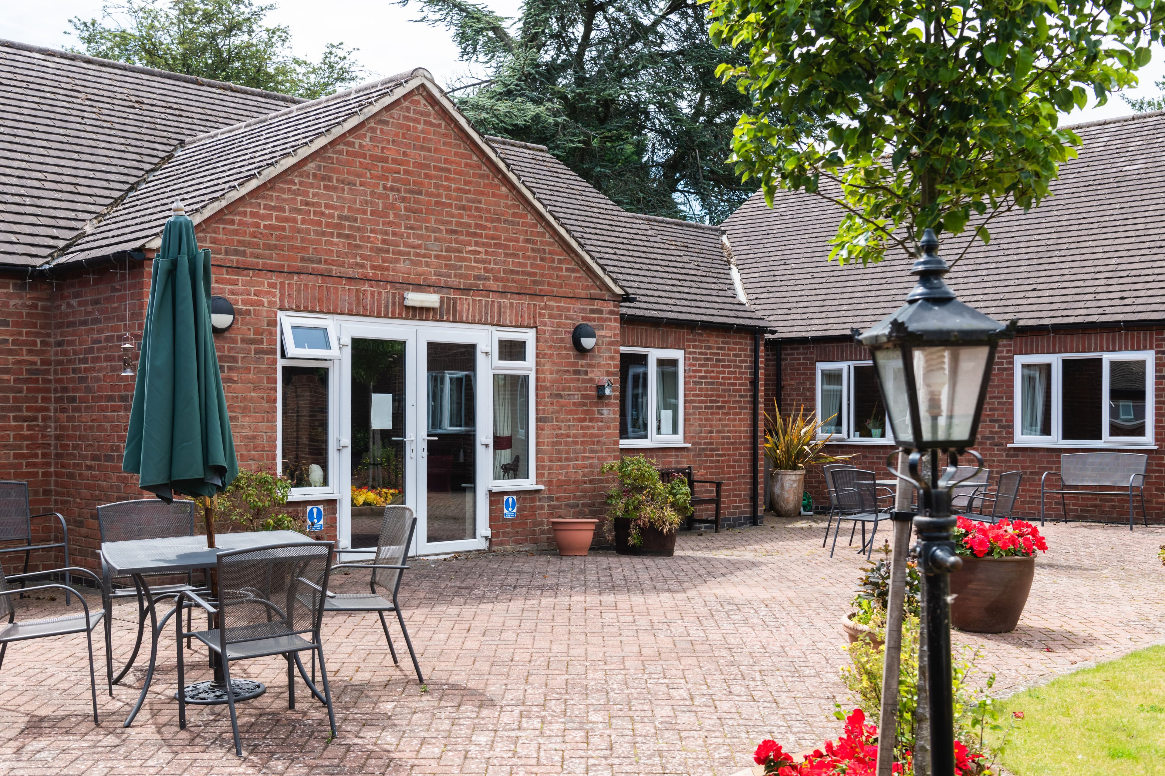 Independent Care Home - Cedar House care home - 011