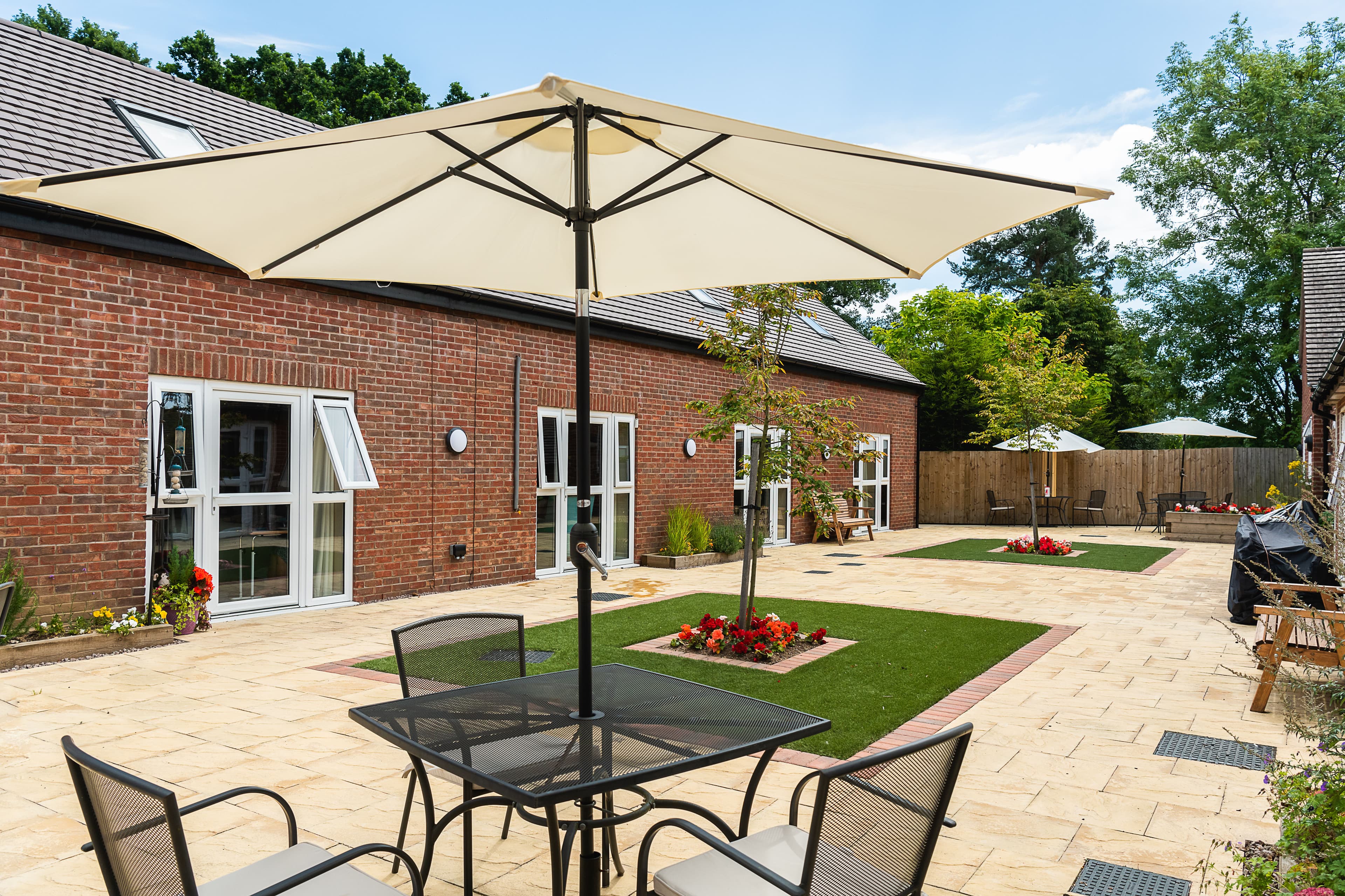 Independent Care Home - Cedar House care home - 010