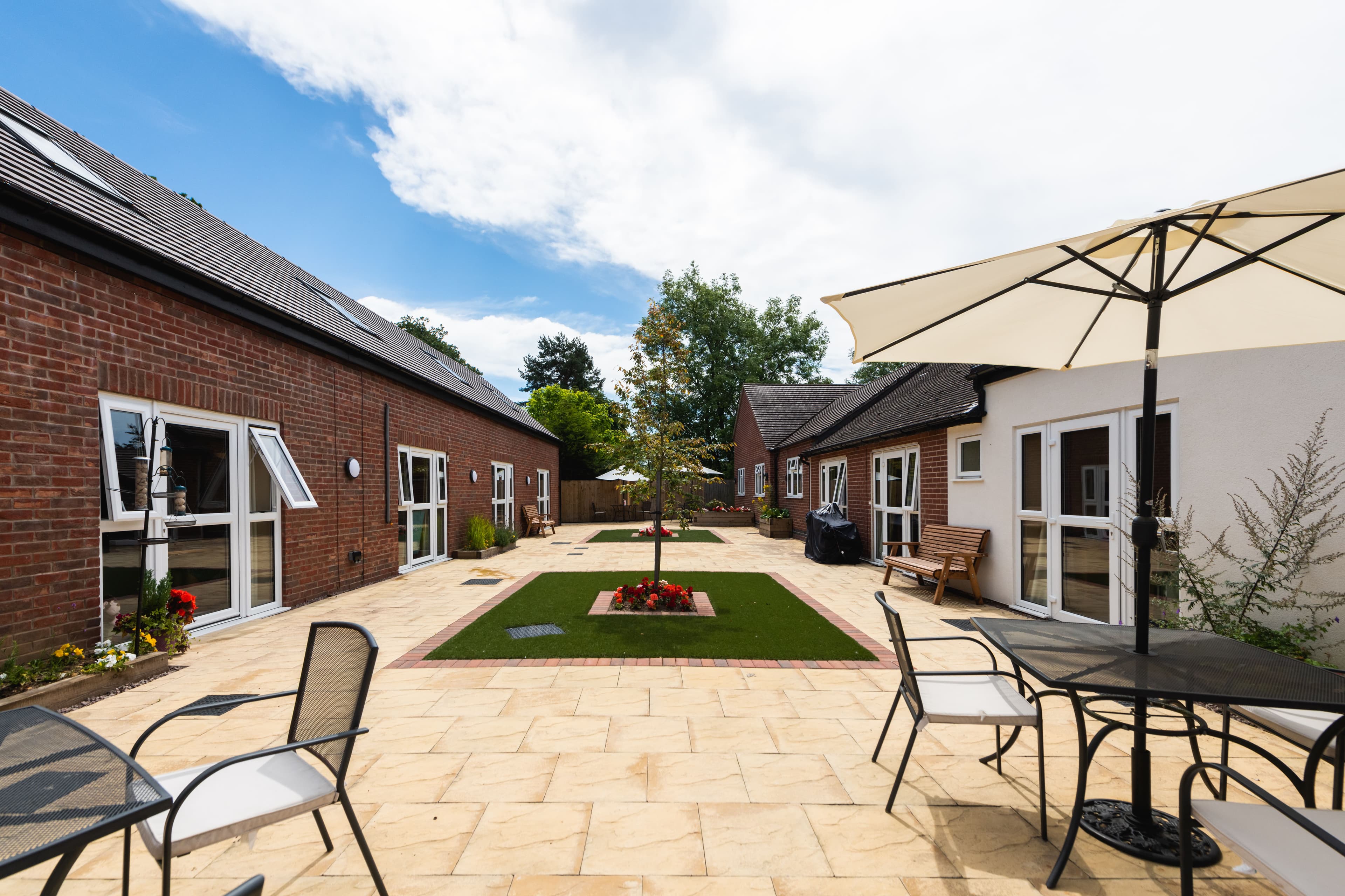 Independent Care Home - Cedar House care home - 007
