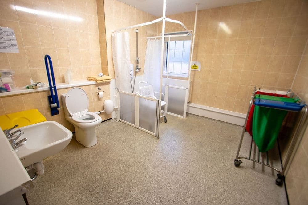 Shaw Healthcare - Woodview House care home - 009