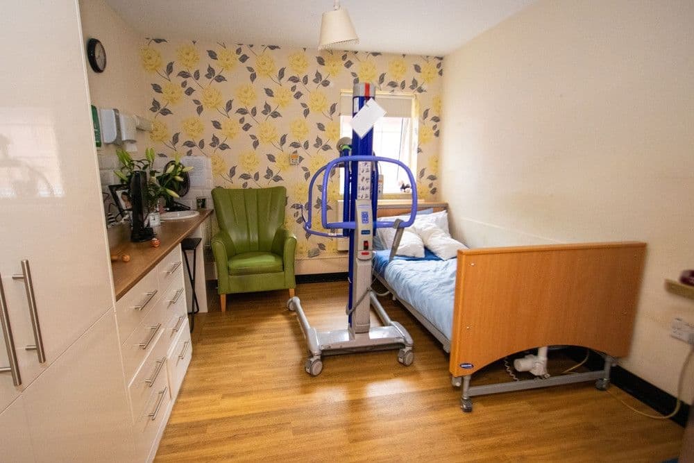 Shaw Healthcare - Woodview House care home - 006