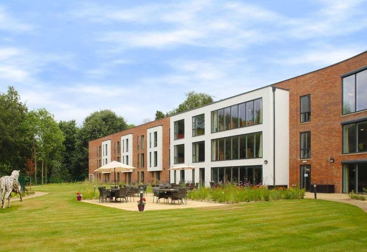 Cumnor Hill House Care Home, Oxford, OX2 9FW