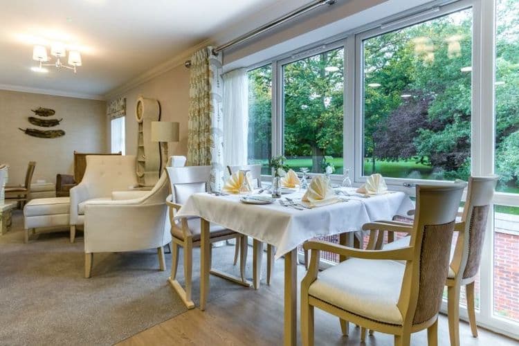 Highmarket House Care Home, Banbury, OX16 0TD