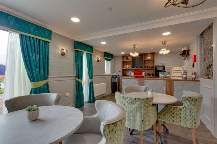 Parsons Grange Care Home, Reading, RG2 9AU