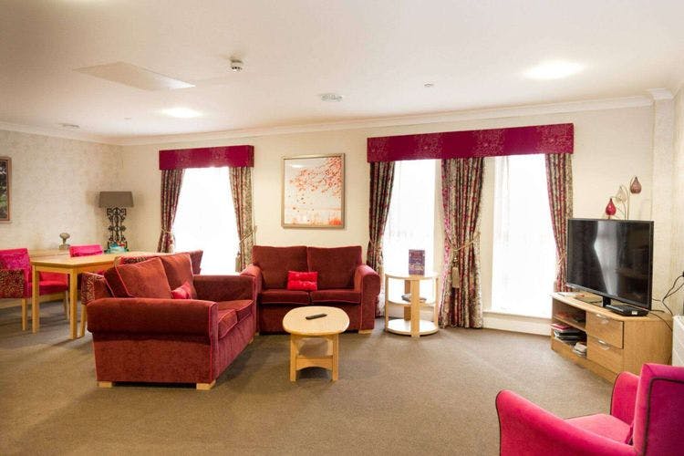 Sunnybank House Care Home, Eastleigh, SO50 7AP