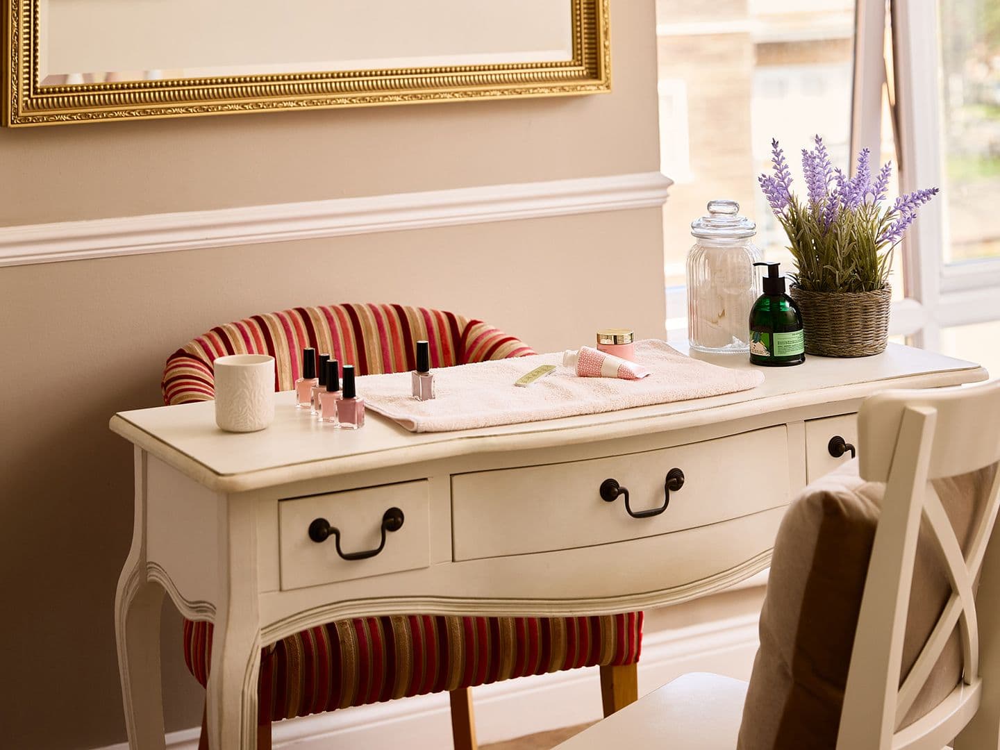 Hallmark Luxury Care Homes  - Hallmark Shire Hall care home - 013